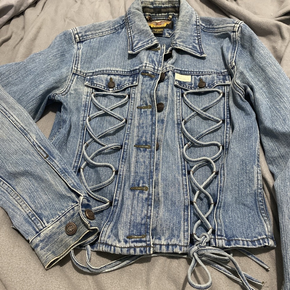 Vintage Harley Davidson Ladies Size Small Denim jean jacket 100% Cotton